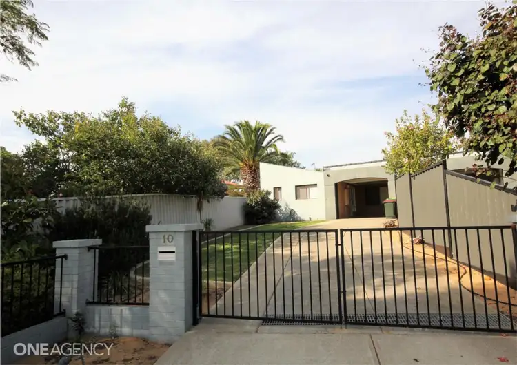 10 Bickford Place, Hamilton Hill WA 6163
