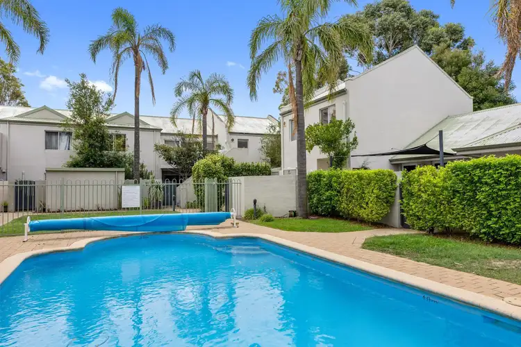 3/4 Waterway Court, Churchlands WA 6018