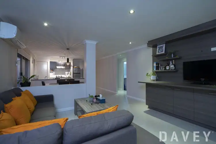 Sixth view of Homely house listing, 11 Montane Turn, Banksia Grove WA 6031