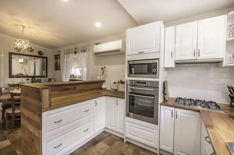Sixth view of Homely house listing, 4 Ridley Circle, Toodyay WA 6566