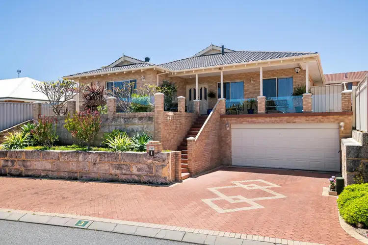 3 Whitepeak Place, Padbury WA 6025