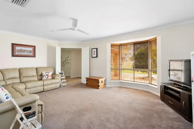 Second view of Homely house listing, 25 Hefron Circle, Somerville WA 6430