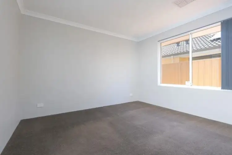 Second view of Homely house listing, 5 Lytham Lane, Meadow Springs WA 6210