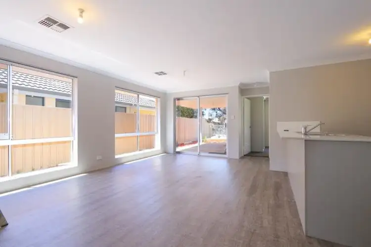 Fourth view of Homely house listing, 5 Lytham Lane, Meadow Springs WA 6210