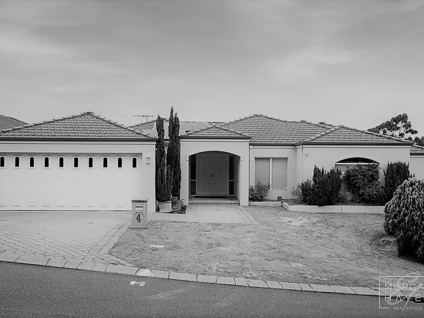 Main view of Homely house listing, 4 Kooyonga Cross, Jandakot WA 6164