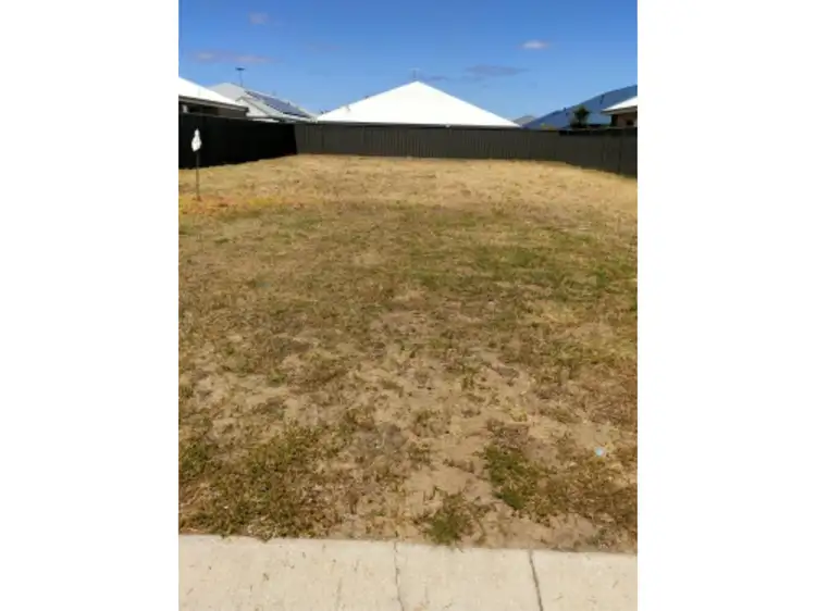 11 Idalia Terrace, Wandi WA 6167