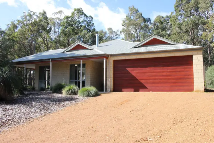 39 Patton Road, Mundaring WA 6073