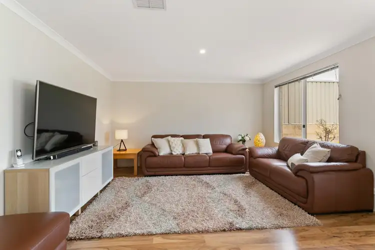 Fifth view of Homely house listing, 4 Vive Avenue, Craigie WA 6025