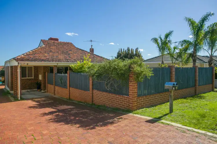 24 Almurta Way, Nollamara WA 6061