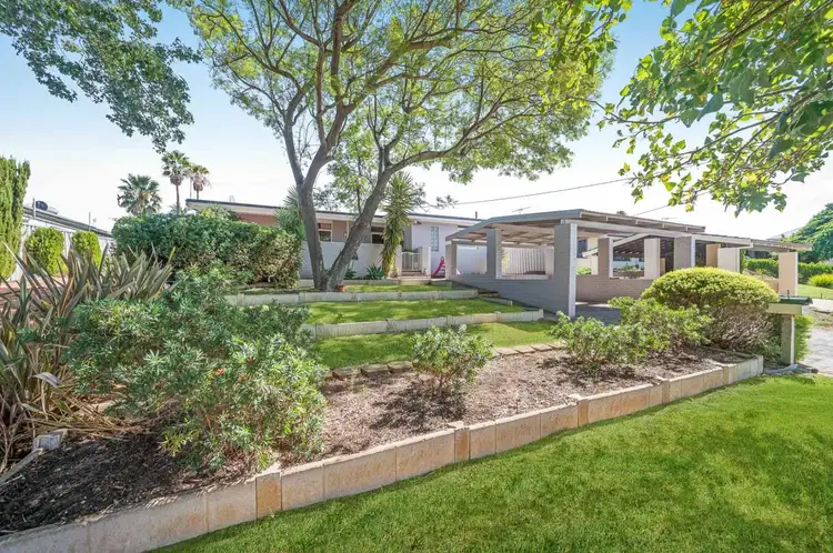 32 Somerton Road, Karrinyup WA 6018