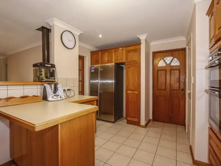 Seventh view of Homely house listing, 39 Rawlinna Heights, Ballajura WA 6066