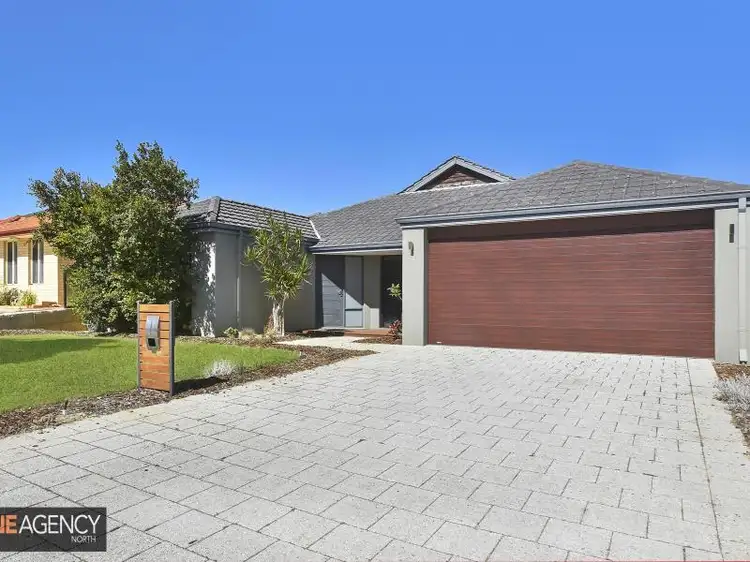 14 Lakewood Terrace, Clarkson WA 6030