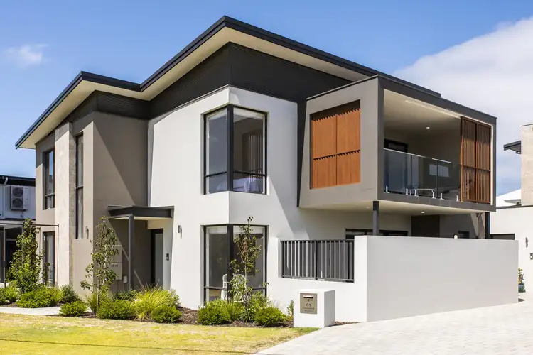 Second view of Homely unit listing, 1/61 Kempenfeldt Avenue, Sorrento WA 6020