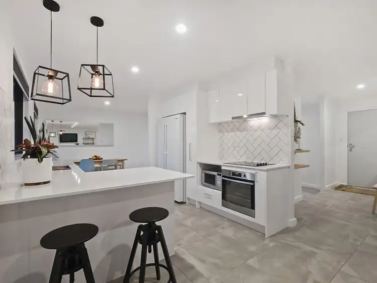 1 Cripps Court, Duncraig WA 6023