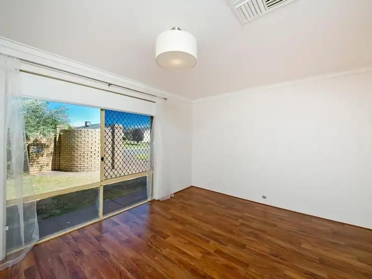 Fifth view of Homely semi-detached listing, 4A Taro Place, Kingsley WA 6026