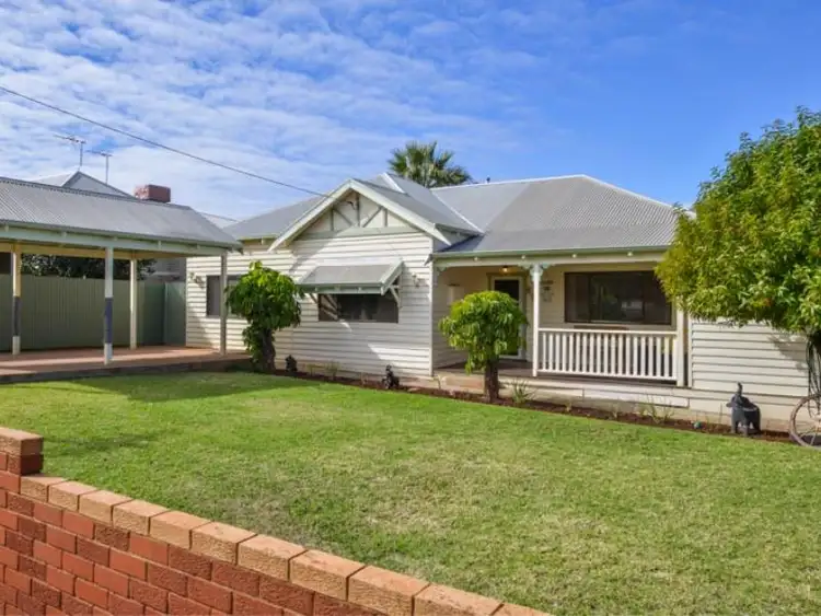 65 Lewis Street, Lamington WA 6430