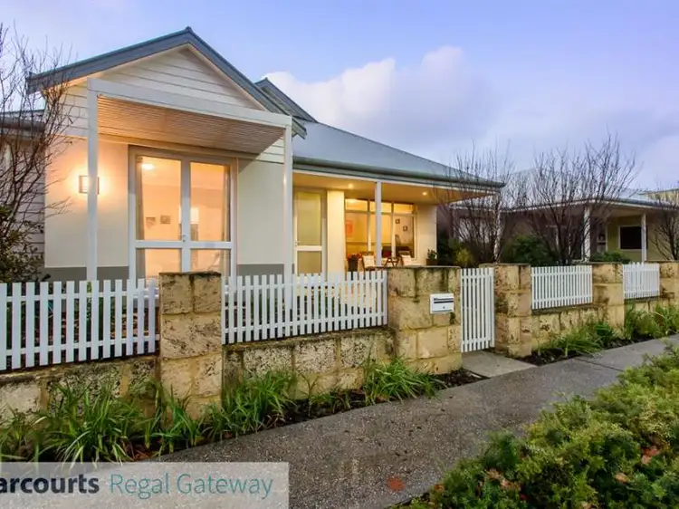 Second view of Homely house listing, 14 Angelica Way, Atwell WA 6164