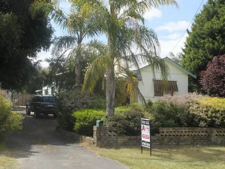 49 Simpson Street, Collie WA 6225