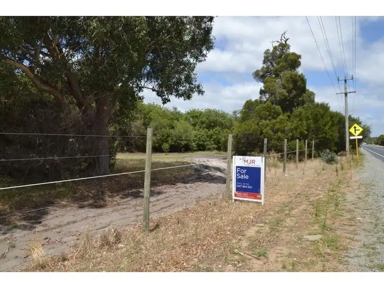 Part 205 Blair Road, Oakford WA 6121