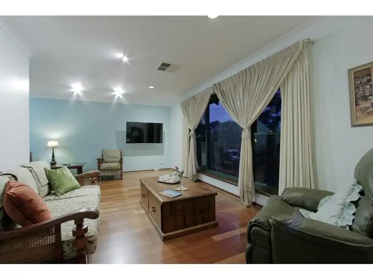 Second view of Homely house listing, 31 Hogarth Way, Bateman WA 6150