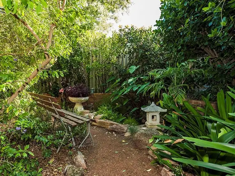 Fifth view of Homely house listing, 11 Buckingham Crescent, Kardinya WA 6163