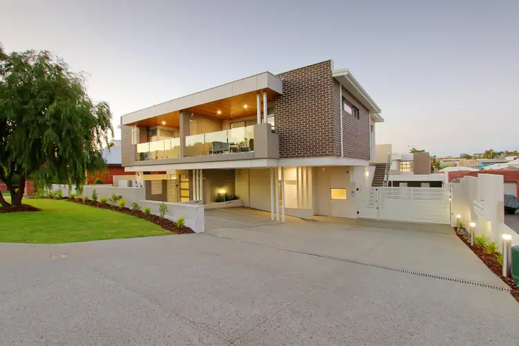 Fifth view of Homely apartment listing, 1/323 Hector Street, Tuart Hill WA 6060