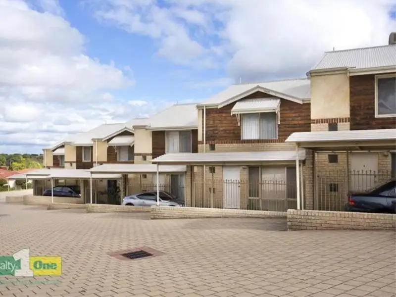 Main view of Homely townhouse listing, 7/5 Primula Close, Murdoch WA 6150