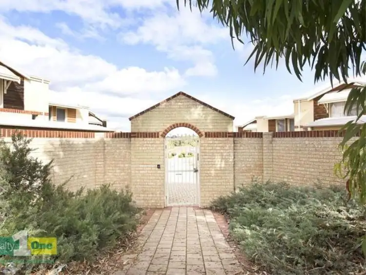 Fourth view of Homely townhouse listing, 7/5 Primula Close, Murdoch WA 6150