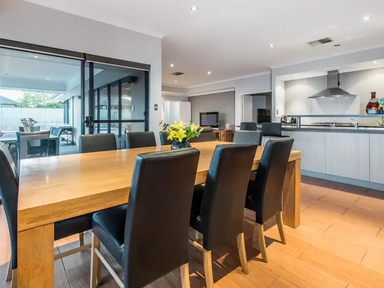 Sixth view of Homely house listing, 3 Cathedral Link, Aubin Grove WA 6164