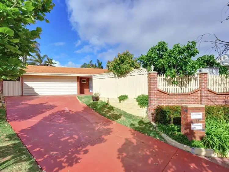 10 Brechin Court, Duncraig WA 6023