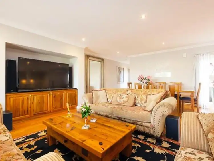 Fifth view of Homely house listing, 32 Maldives Drive, Hillarys WA 6025