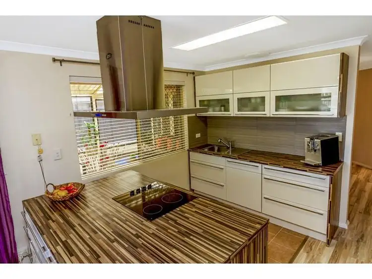49 Burton Retreat, Stratton WA 6056