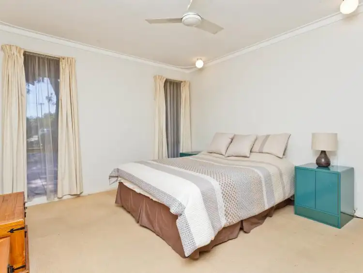 Sixth view of Homely house listing, 6 Islip Place, Woodlands WA 6018