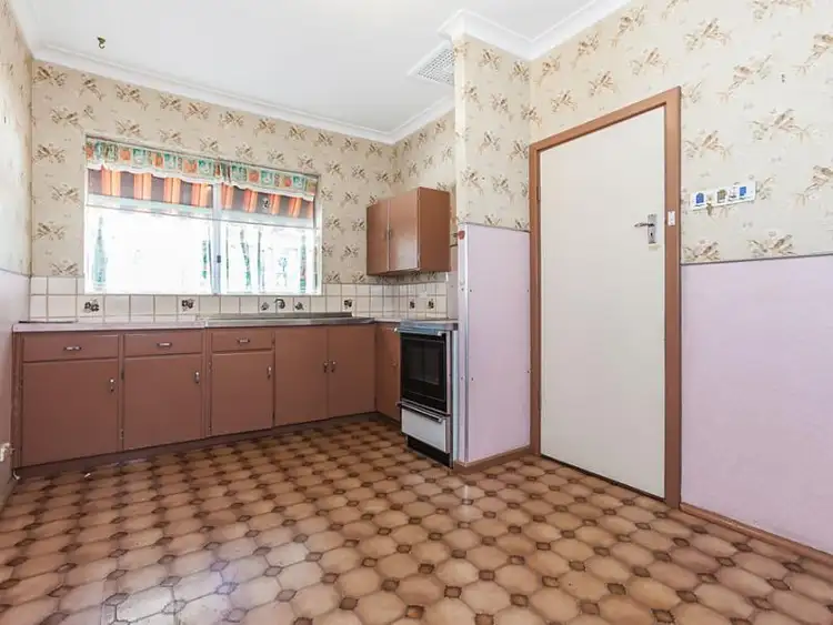 Sixth view of Homely house listing, 15 Paine Court, Karrinyup WA 6018