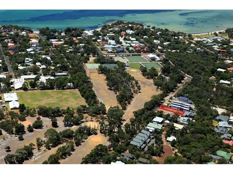 22 Chapman Street, Dunsborough WA 6281