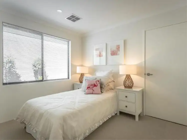 Fifth view of Homely unit listing, Lot 19 Unit 5 Strive Loop, Girrawheen WA 6064