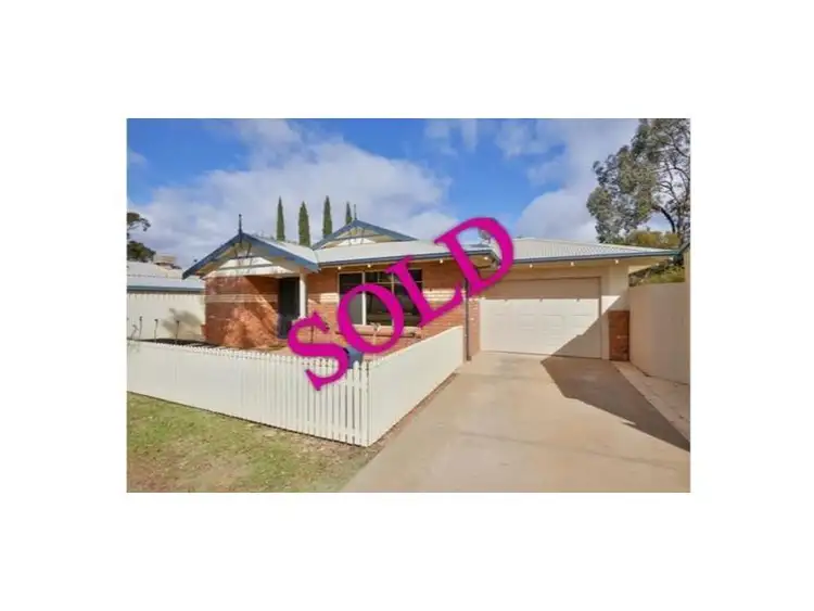 21 Butterfly Street, Lamington WA 6430