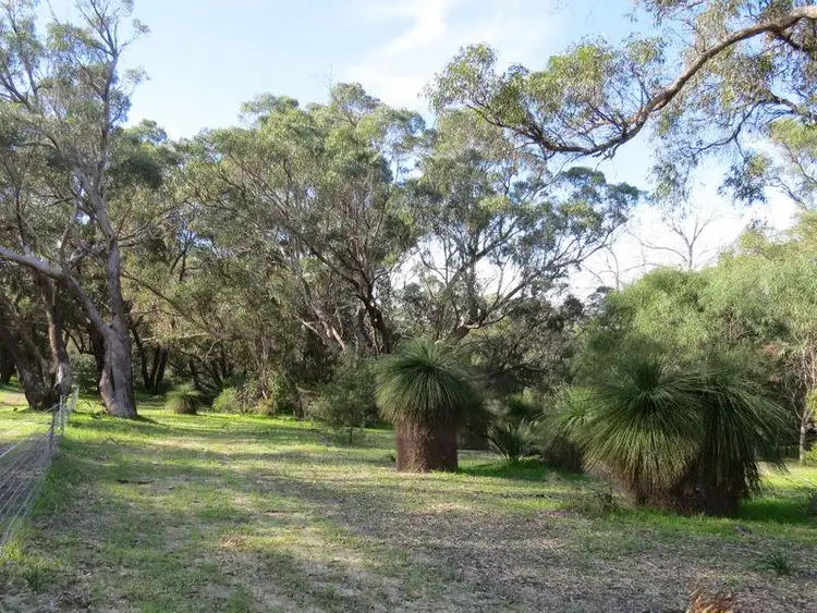 190 Harvest Circle, Two Rocks WA 6037