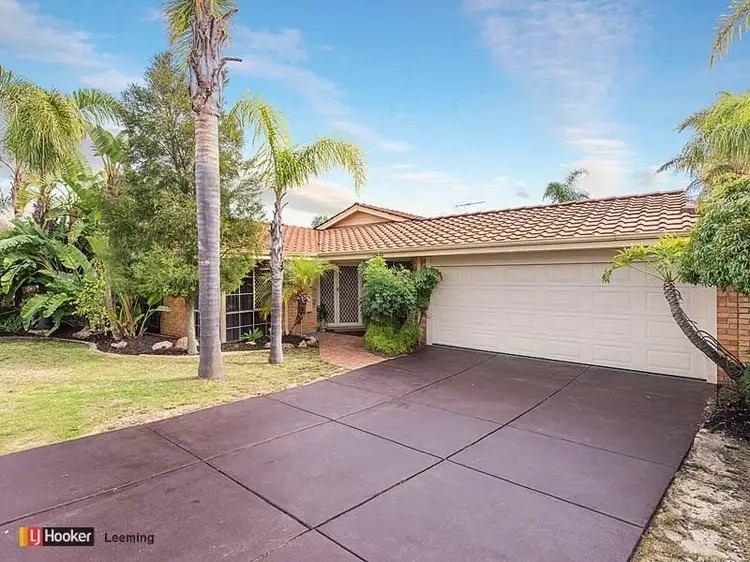 33 Casserly Drive, Leeming WA 6149