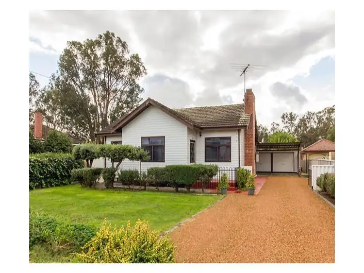 12 Camp Road, Pinjarra WA 6208