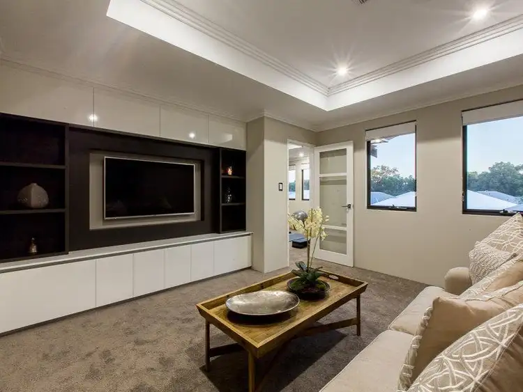 59 Jennapullin Cr, Ellenbrook WA 6069