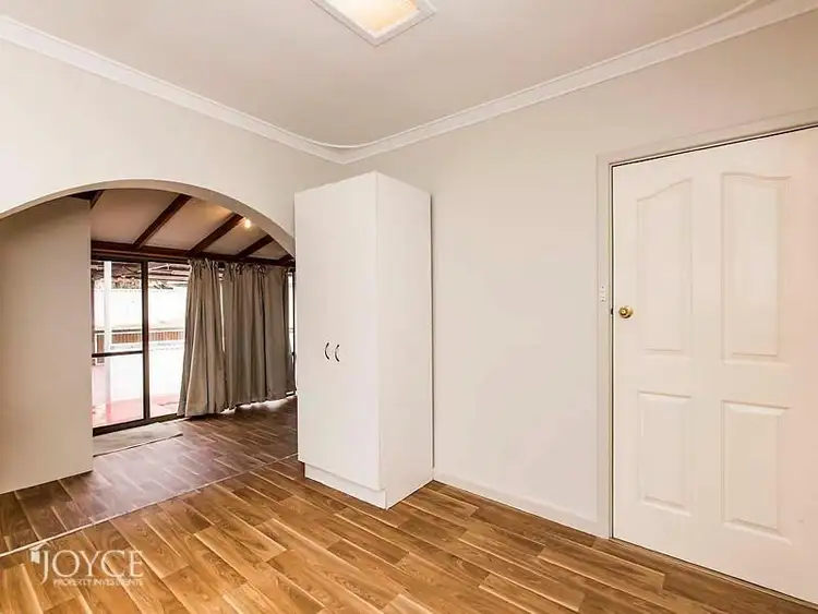 Sixth view of Homely house listing, 32 Lester Drive, Thornlie WA 6108