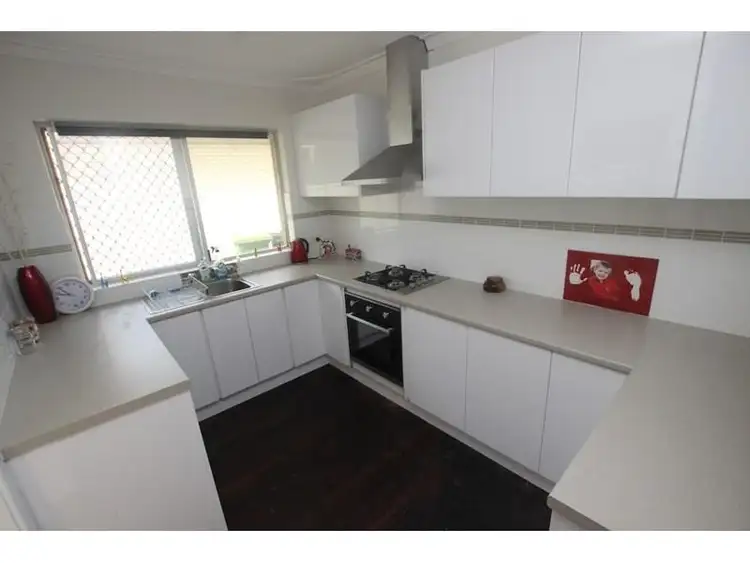 Second view of Homely house listing, 10 Gellibrand Road, Orelia WA 6167