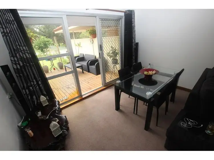 Sixth view of Homely house listing, 10 Gellibrand Road, Orelia WA 6167