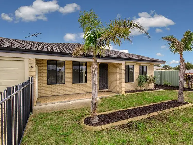 Second view of Homely house listing, 5 Liddington Rise, Leda WA 6170