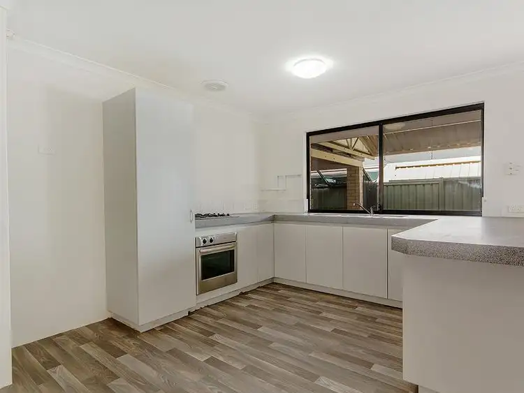 Seventh view of Homely house listing, 5 Liddington Rise, Leda WA 6170