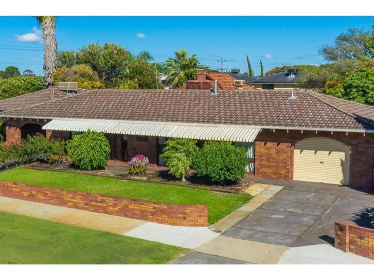 210 Fisher Street, Cloverdale WA 6105