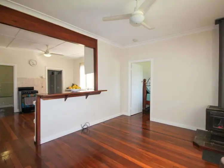 Sixth view of Homely house listing, 7 Laurie Street, Collie WA 6225