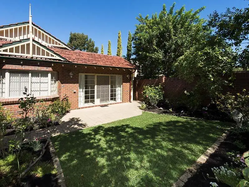 Main view of Homely semi-detached listing, 1/112 Waratah Ave, Dalkeith WA 6009