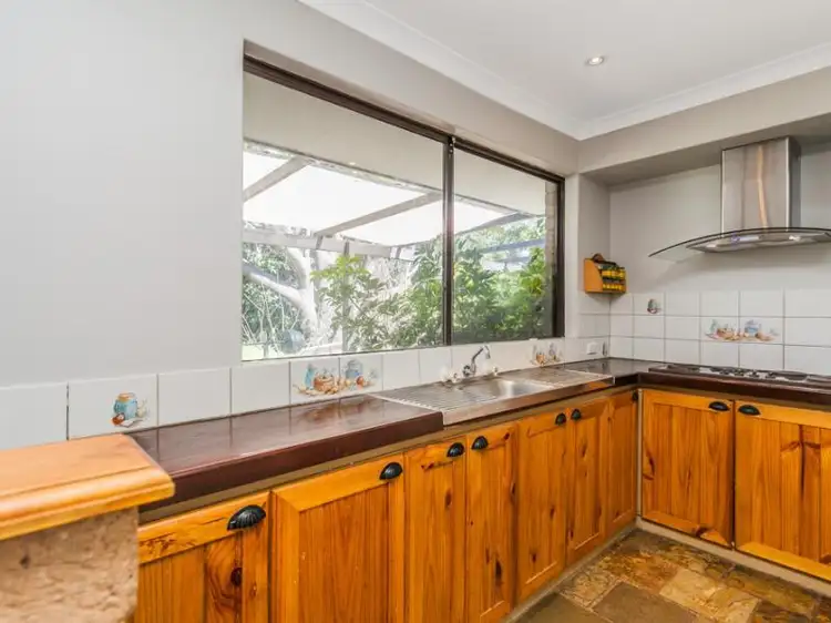 Fourth view of Homely house listing, 8 Eddy Close, Leda WA 6170
